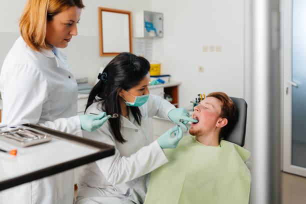 Best Cracked Tooth Emergency Dentist  in Fairmead, CA